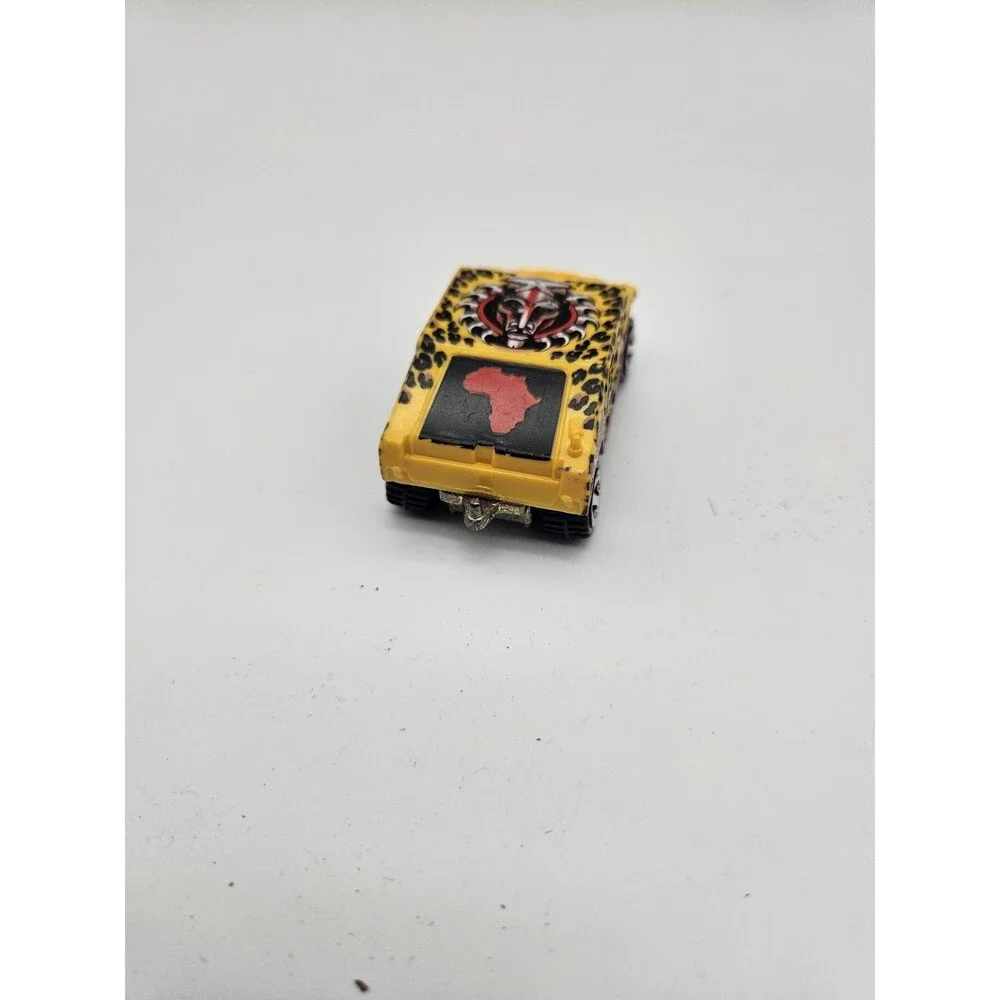 Hot Wheels Yellow Hummer Humvee AFRICA CULTURE ZULU CHEETAH - FAST SHIPPING